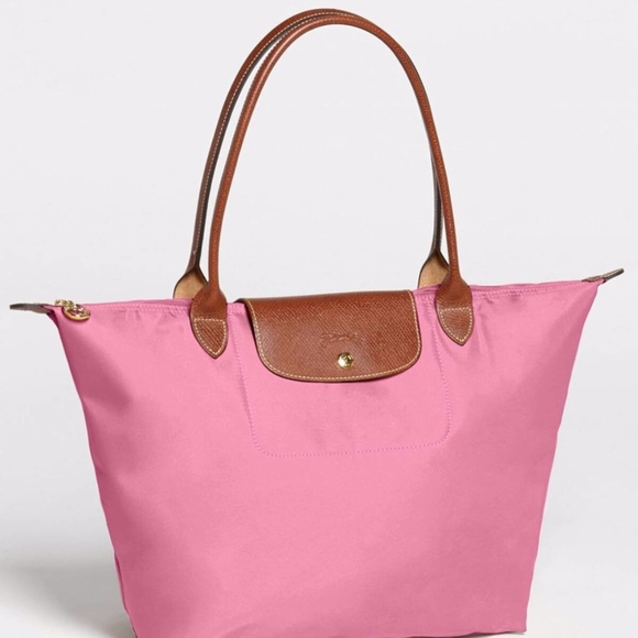 Longchamp Handbags - NEW IN PACKAGE Large Le Pliage Pink Longchamp Tote